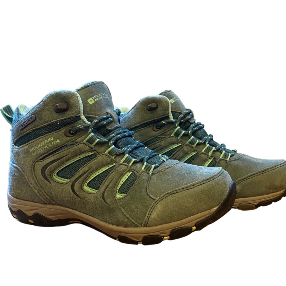 Mountain Warehouse Hiking Boots size 7